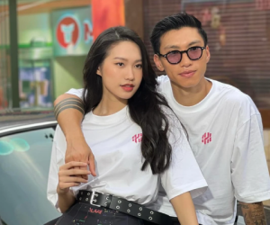 Đoàn Văn Hậu và Doãn Hải My không rời nửa bước khi họp mặt bạn bè, vóc dáng nàng hậu mới đáng chú ý