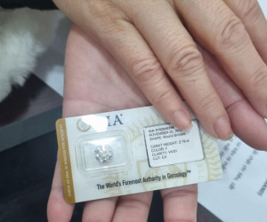 Quà Tết xa xỉ thưa thớt khách
