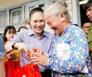 Mỹ Tâm ở tuổi 43: Không cần lấy chồng vẫn hạnh phúc, bí quyết tránh thị phi khi làm từ thiện