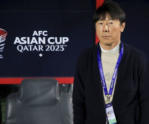 HLV Shin Tae-yong cam kết tương lai, chủ tịch LĐBĐ Indonesia nhắc lại tối hậu thư