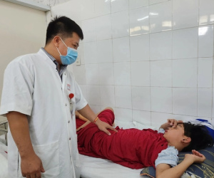 Nhiều trẻ bỏng nặng do đốt thuốc pháo dịp Tết