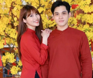 Á hậu Quỳnh Châu công khai khoảnh khắc 'khoá môi' bạn trai doanh nhân ngay đầu năm mới