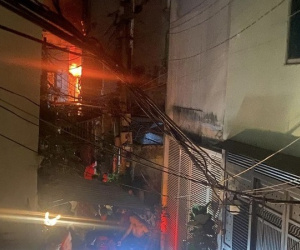 Cháy ba căn nhà ở Sài Gòn, 4 người chết