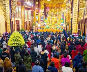 Giám sát việc tổ chức lễ hội dịp Tết Nguyên đán tại chùa Ba Vàng