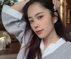Phản ứng netizen trước màn tặng quà khó hiểu của Nam Em trên livestream của Nhã Phương, khuyên bà xã Trường Giang né drama gấp