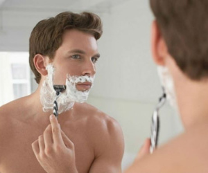 6 mẹo khi cạo râu giúp hạn chế mụn và viêm da cho nam giới