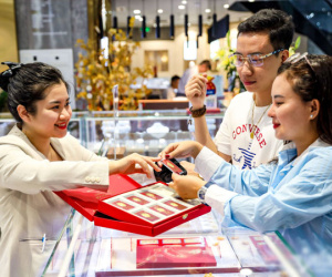 Chênh lệch mua - bán 3 triệu đồng/lượng, đầu tư vàng 'nghỉ Tết' ngày Thần Tài