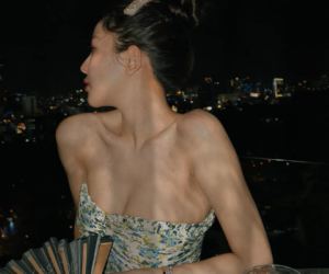 Hot girl Trâm Anh lại 'đốt mắt' người xem với trang phục gợi cảm cùng bờ vai thon quyến rũ
