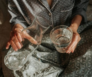 Những lưu ý khi uống cốc nước đầu tiên trong ngày