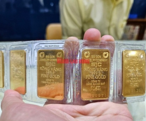 Giá vàng SJC lại gây bất ngờ
