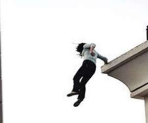 Nữ sinh lớp 8 nhảy từ tầng 4 trường học: Sở GD-ĐT Quảng Ninh lên tiếng