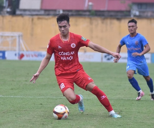 Bùi Hoàng Việt Anh tỏa sáng, CAHN leo lên tốp 4 Night Wolf V-League