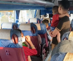 Kiểu đi du lịch 'đại gia đình' mà ai xem xong cũng phải thốt lên: 'Sao giống hệt nhà mình vậy?'