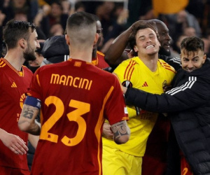 Người hùng Mile Svilar đưa Roma vào vòng 1/8 Europa League