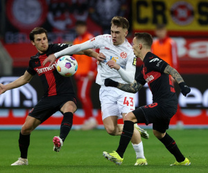 Hạ Mainz, Leverkusen phá siêu kỷ lục bất bại của Bayern Munich