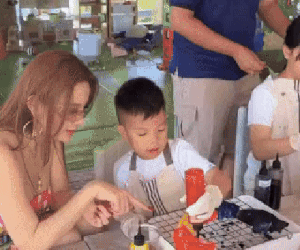 'Chị đẹp' Huyền Baby hiếm hoi khoe con, ngoại hình nổi bật của ái nữ và quý tử gây chú ý