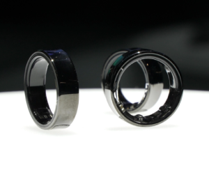 Ảnh thực tế 'nhẫn thông minh' Galaxy Ring của Samsung: Cơ hội nào cho Apple?