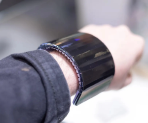 Điện thoại Samsung 'biến hình': Từ smartphone thành smartwatch chỉ trong một nốt nhạc