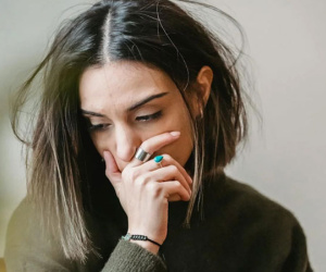 Vừa nói yêu vợ tháng trước, tháng sau chồng đã đòi ly hôn
