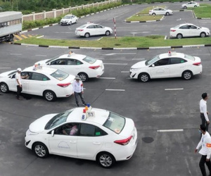 Hà Nội yêu cầu giữ ổn định phí đào tạo, sát hạch lái xe ô tô