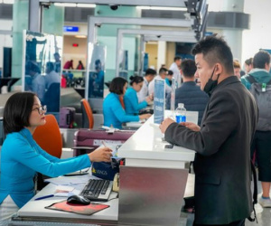 Sắp tăng trần giá vé máy bay