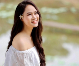 Nữ NSND từng kiếm 7 chỉ vàng/ngày, mỗi hôm mặc một bộ đồ diễn giá 2 chỉ vàng, U50 nhan sắc vẫn trẻ đẹp