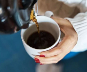Uống cà phê rất tốt nhưng không nên cho thứ này vào: Chuyên gia thần kinh giải thích