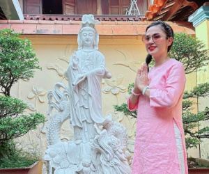 Nữ diễn viên Việt rời showbiz về sống trong nhà vườn 3.000m2, 52 tuổi không kết hôn, một lòng hướng Phật