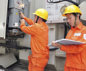 Hóa đơn tiền điện tăng vì đổi ngày ghi số, hàng triệu khách hàng có lo thiệt?