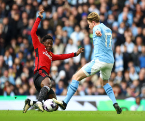 Cầu thủ MU duy nhất được khen sau trận thua Man City