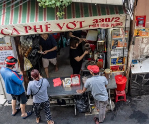 Báo Mỹ danh tiếng đi tìm hàng cà phê ngon nhất TP.HCM