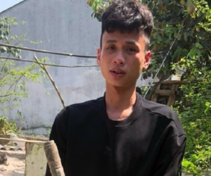 Mẹ bị mắng vì chuyện đổ rác, con trai mang súng bắn vào nhà hàng xóm