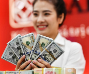 Giá USD đồng loạt giảm