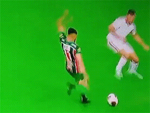 Tình huống ‘bi hài’ chưa từng có ở bóng đá Brazil