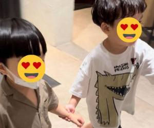 Lộ ảnh hiếm hoi của nhóc tỳ nhà Công Phượng - Viên Minh khi cùng chàng cầu thủ về hội quân với đội tuyển Việt Nam