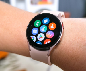 Samsung muốn đồng hồ Galaxy Watch có thiết kế giống Apple Watch
