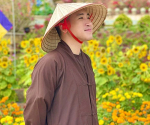 Cuộc sống khác biệt của Huy Cung và vợ cũ hậu ly hôn trước tin đồn anh xuống tóc vì biến cố hôn nhân