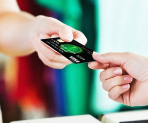Vụ thẻ tín dụng 8,5 triệu bị đòi nợ 8,8 tỷ: Khách bức xúc 'tôi không vay xu nào'