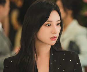 Vai nữ chính Queen of Tears vốn là của mỹ nhân này, visual chuẩn tài phiệt nhưng diễn thua xa Kim Ji Won