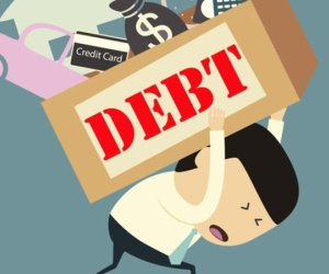 Vì sao một khoản nợ tín dụng vài triệu 'quên' thanh toán có thể biến thành vài tỷ đồng?