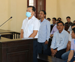 2 cựu chủ tịch xã lĩnh án vì lập khống hồ sơ, chiếm đoạt hàng trăm triệu đồng