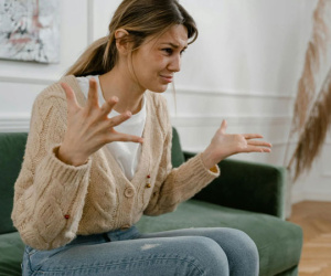 Vừa mua nhà 2 tháng, chồng làm một việc khiến tôi chỉ muốn ly hôn