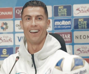 Ronaldo gạch tên Arsenal khỏi cuộc đua vô địch C1, trổ tài tiên tri đội lên ngôi sau lễ bốc thăm