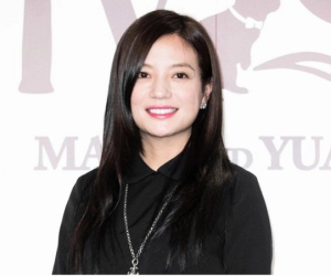 Triệu Vy tái xuất showbiz sau 3 năm bị 'phong sát'?