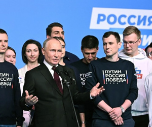 Ông Putin phát biểu mừng chiến thắng, công kích Mỹ