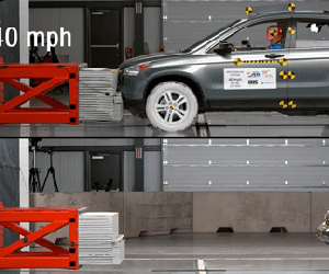 Ô tô chạy cao tốc 120 km/h nhưng vì sao chỉ thử nghiệm va chạm ở tốc độ 64 km/h?