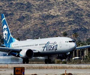 Boeing tiếp tục 'chuỗi ngày đen tối' với chuyến bay chở 165 người bị nứt kính chắn gió khi hạ cánh