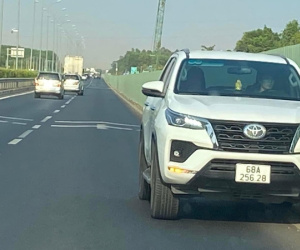 Lý do ‘khó đỡ’ của tài xế điều khiển ô tô chạy ngược chiều trên cao tốc
