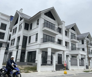 Thị trường bất động sản Hà Nội: Ảo giá, ảo giao dịch