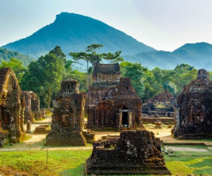 Báo nước ngoài gợi ý những điểm đến hàng đầu ở miền Trung Việt Nam